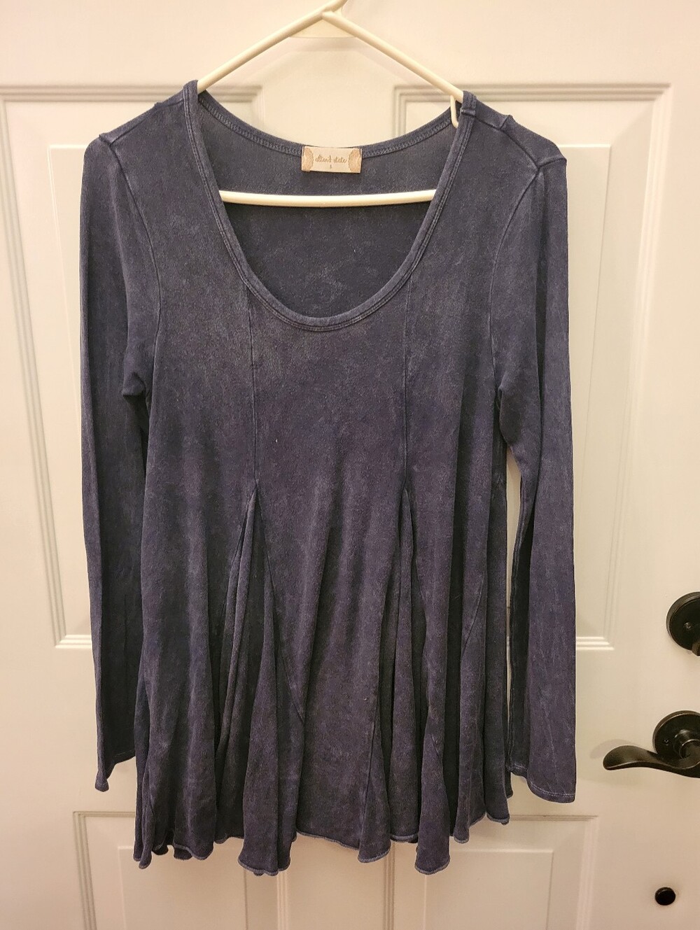 Altar'd StateWashed Indigo Long-Sleeve Flared Tunic Top
